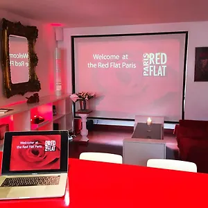 Red Flat , Parigi Francia